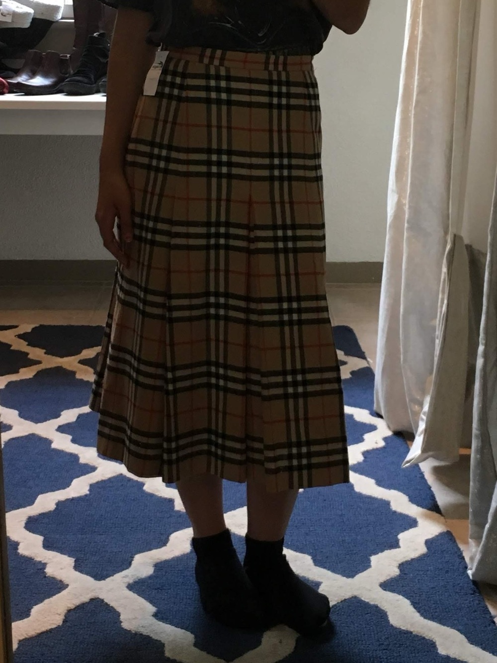 Burberry skirt